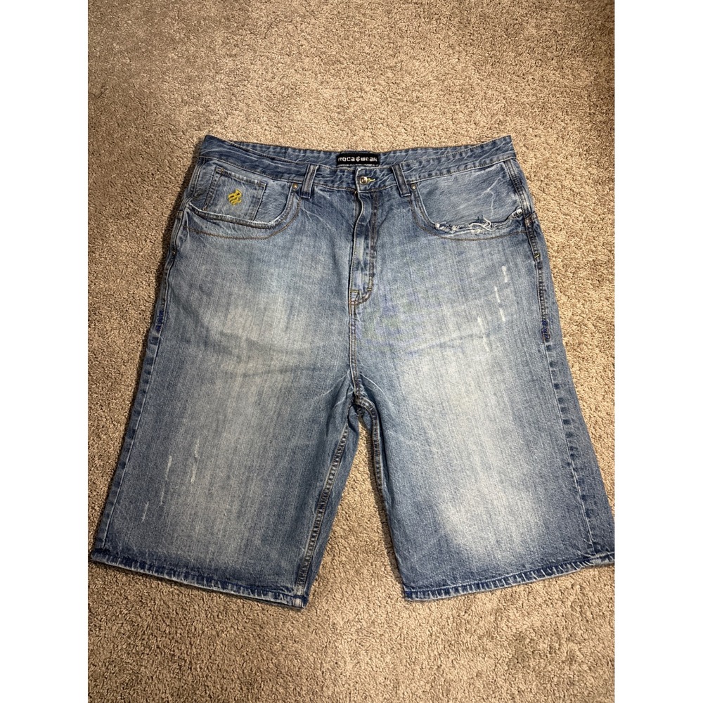 Rocawear Mens Denim Shorts Light Wash Relaxed Fit Distressed Blue Size 44